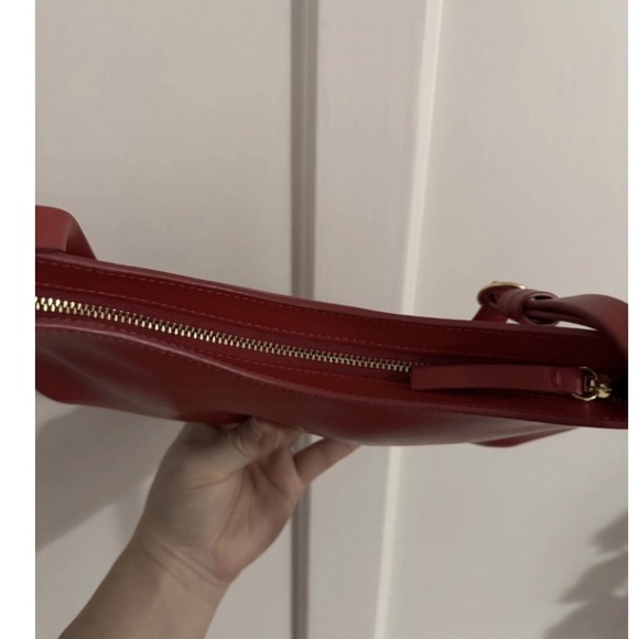 Arket Red Leather Shoulder Bag - Picture 3 of 6